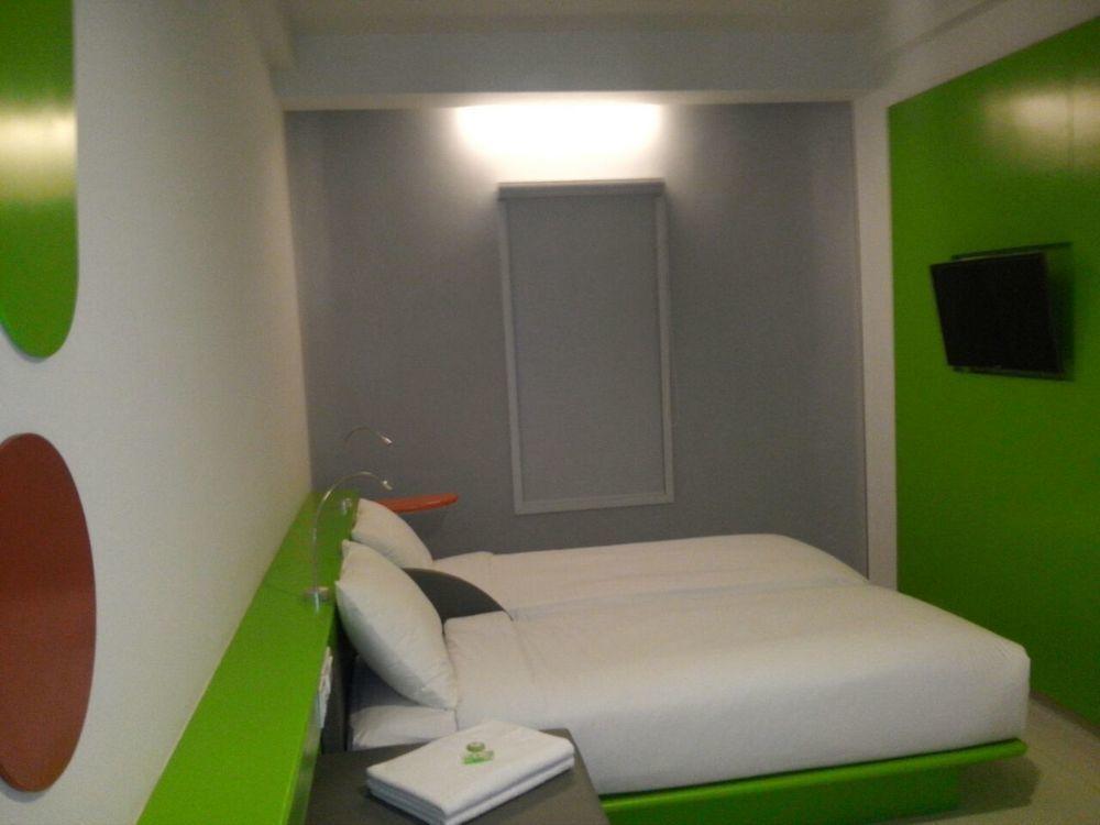 Urban Styles Hitz Kuta Otel Kuta Lombok Dış mekan fotoğraf