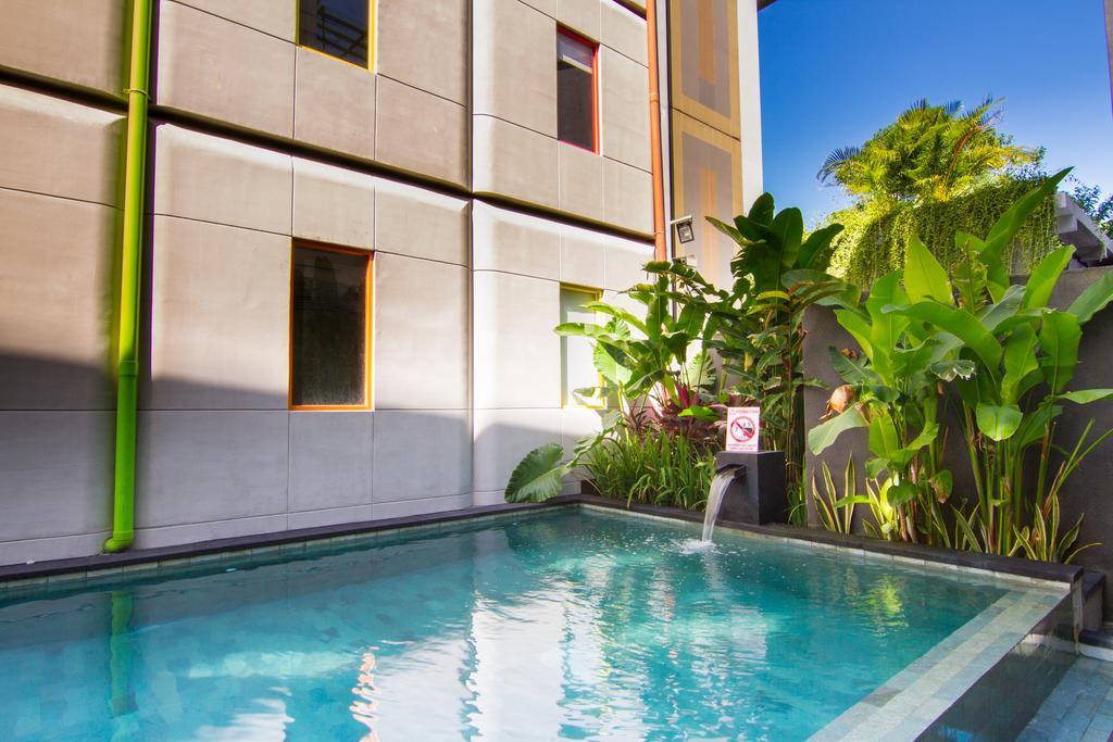 Urban Styles Hitz Kuta Otel Kuta Lombok Dış mekan fotoğraf