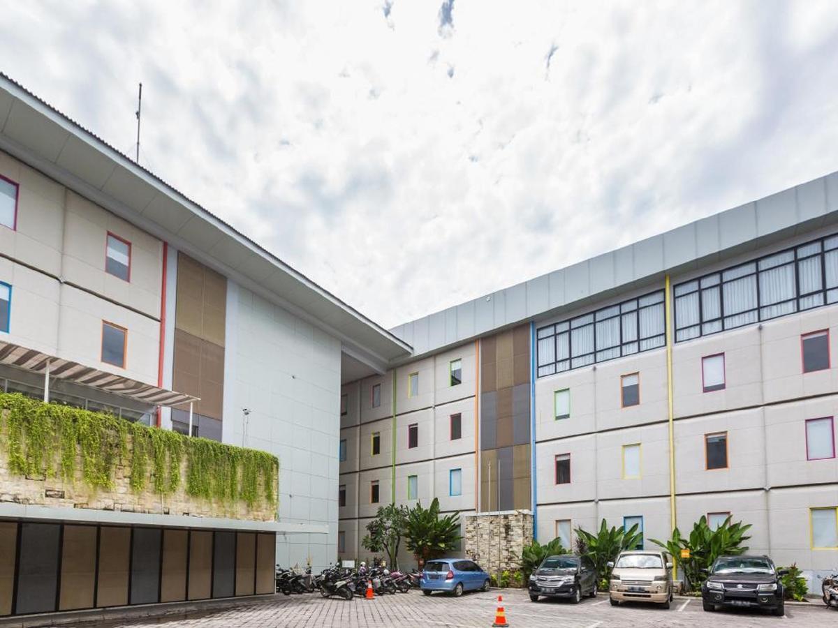 Urban Styles Hitz Kuta Otel Kuta Lombok Dış mekan fotoğraf